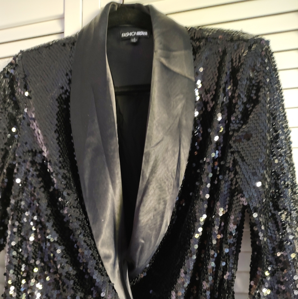Fashion Nova Sequin Tuxedo Style Wrap Dress - Picture 2 of 6